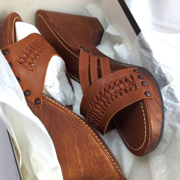 🆕🌿NICOLE FARHI SANDALS🌿 - Picture 7 of 16